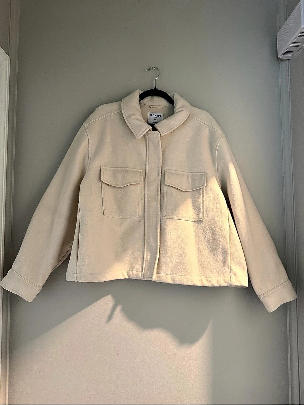 Old Navy Soft-Brushed Utility Shacket Cream XXL
